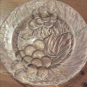 Clear Glass Decorative Plates with Grape Design
Set of 2